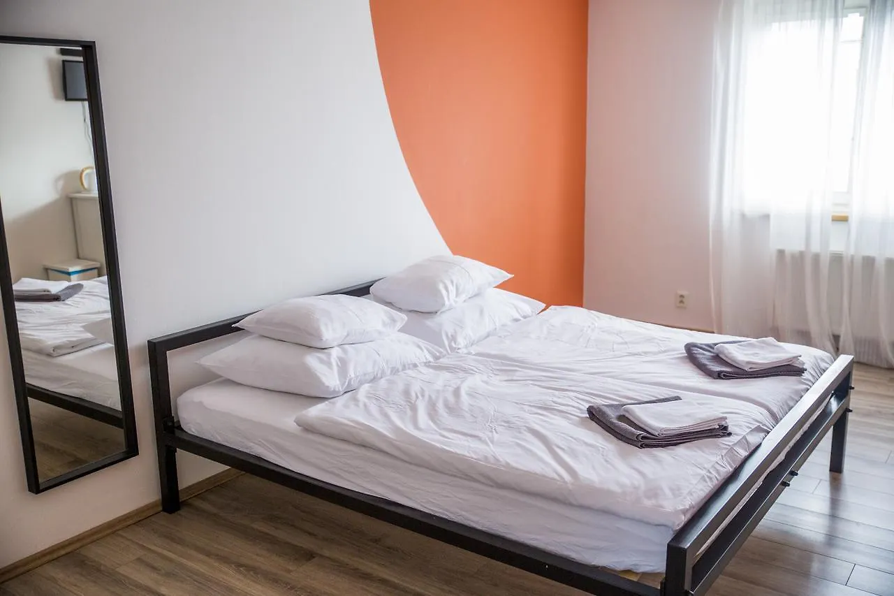 Flora House Apartament Praga 0*,  Czechy